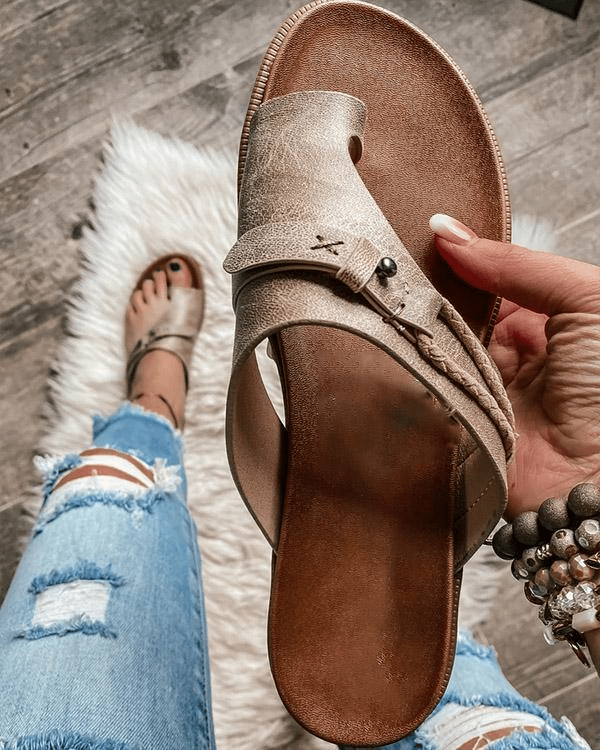 Jolene | Women's Comfortable Slip-On Sandals with Toe Loop