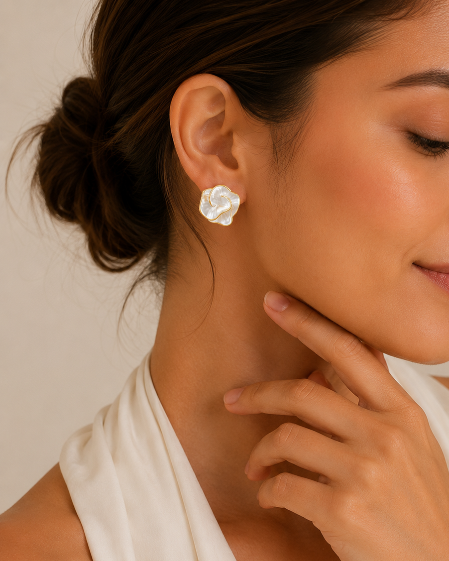 Elara | Women's Elegant Gold Pearl Stud Earrings