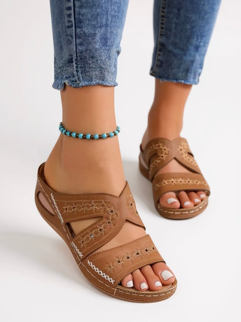 Wren | Women's Orthopedic Slide Sandals
