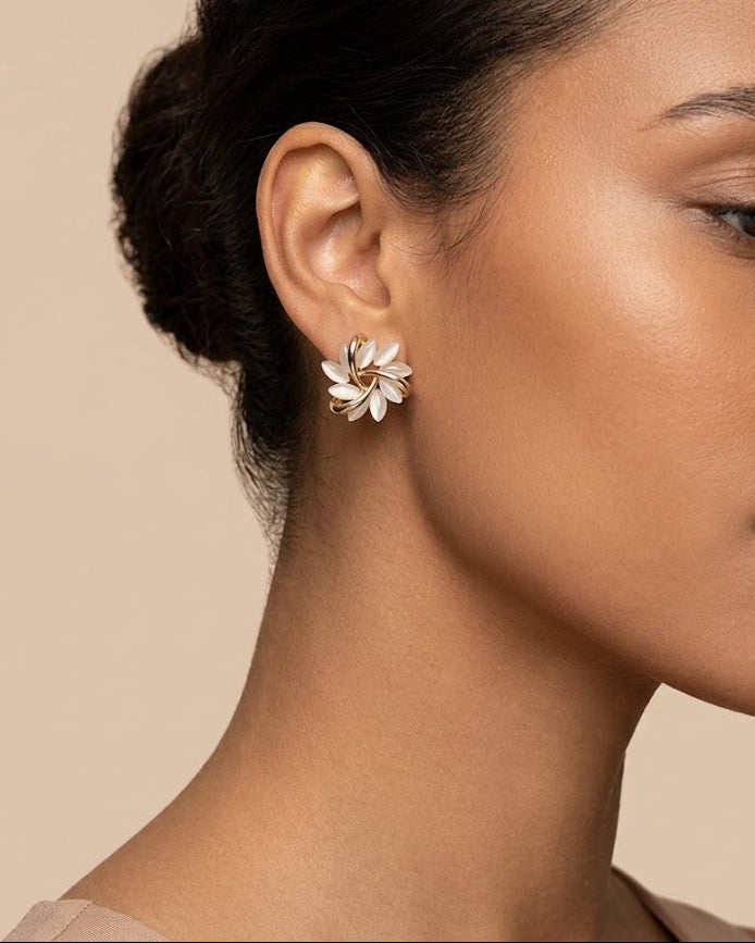 Sienna | Women's Elegant Leaf Cluster Earrings