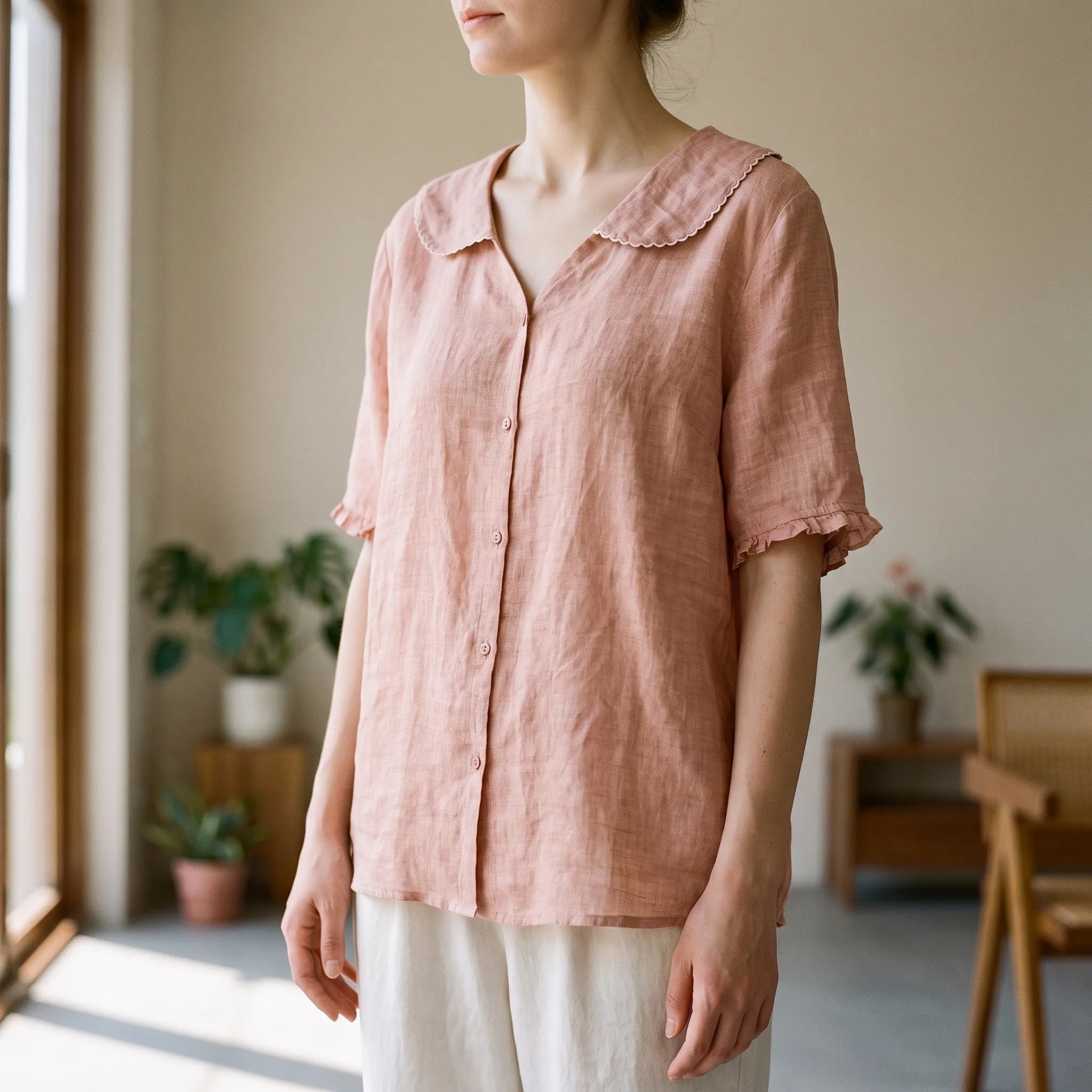 Vintara - Vintage-Inspired Scalloped Collar Summer Blouse