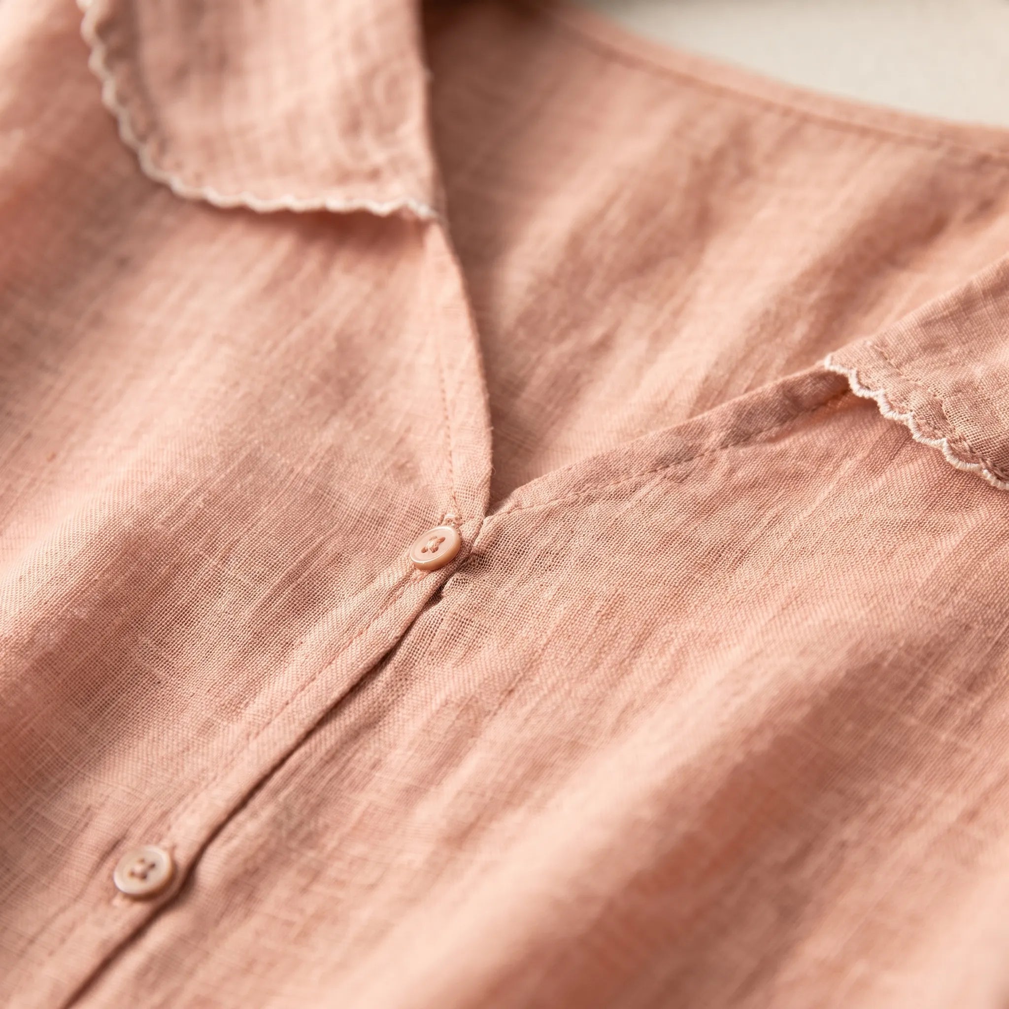 Vintara - Vintage-Inspired Scalloped Collar Summer Blouse