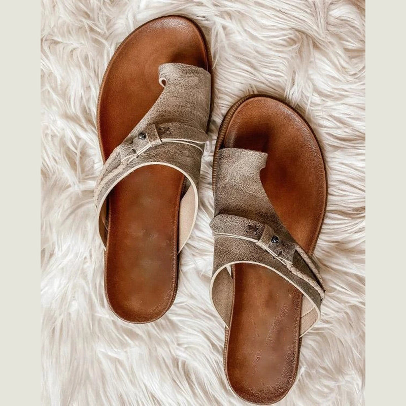 Jolene | Women's Comfortable Slip-On Sandals with Toe Loop