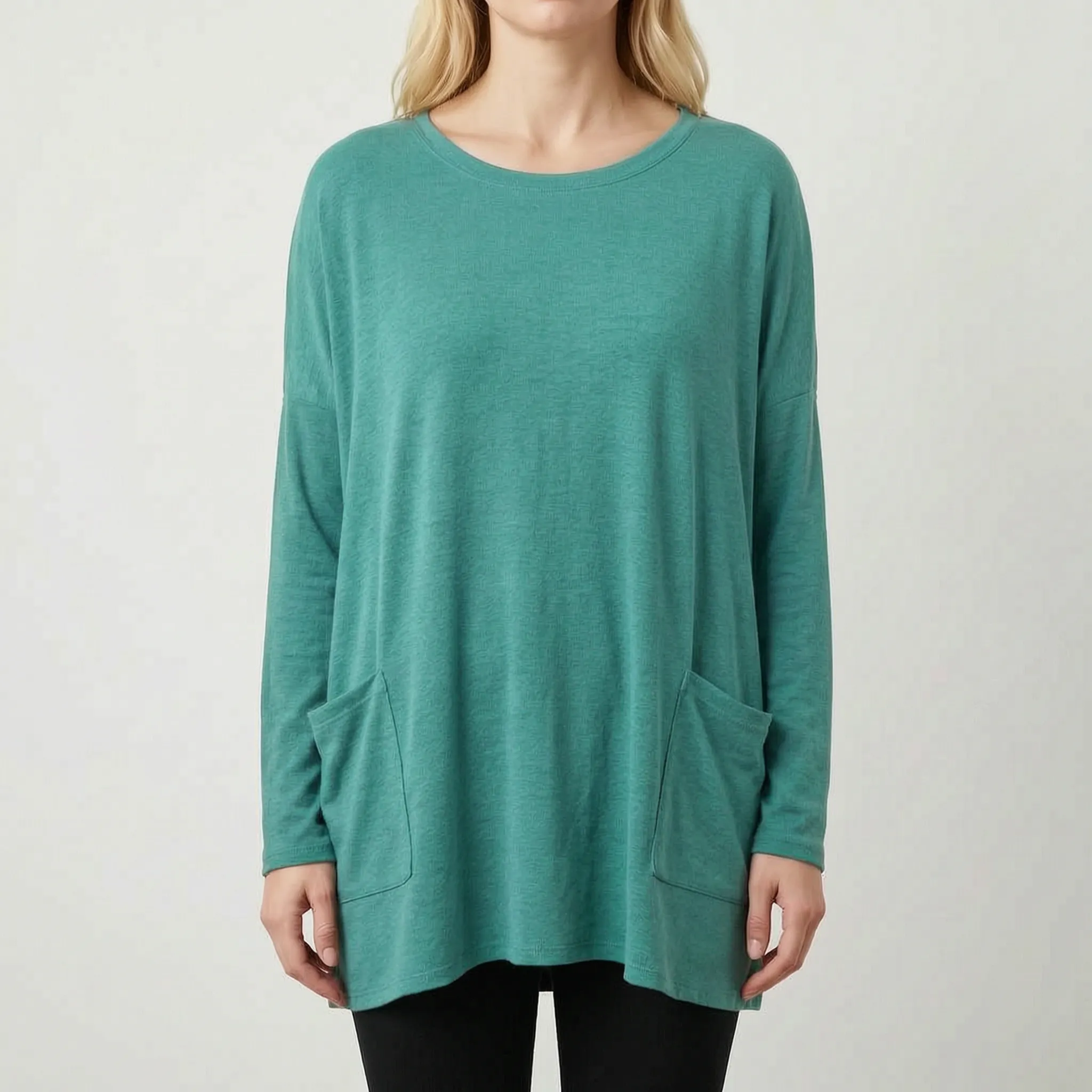Aerisya - Relaxed Long Sleeve Going Out Top
