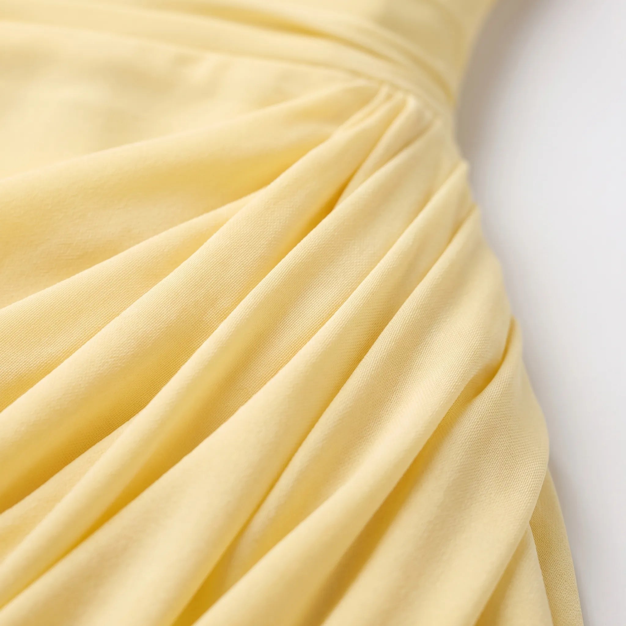 Avelara - Strapless Maxi Dress