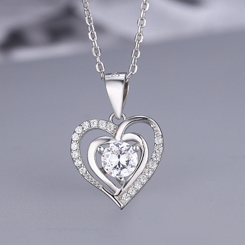 Elara - Women's Elegant Heart Necklace with Gemstone Accent