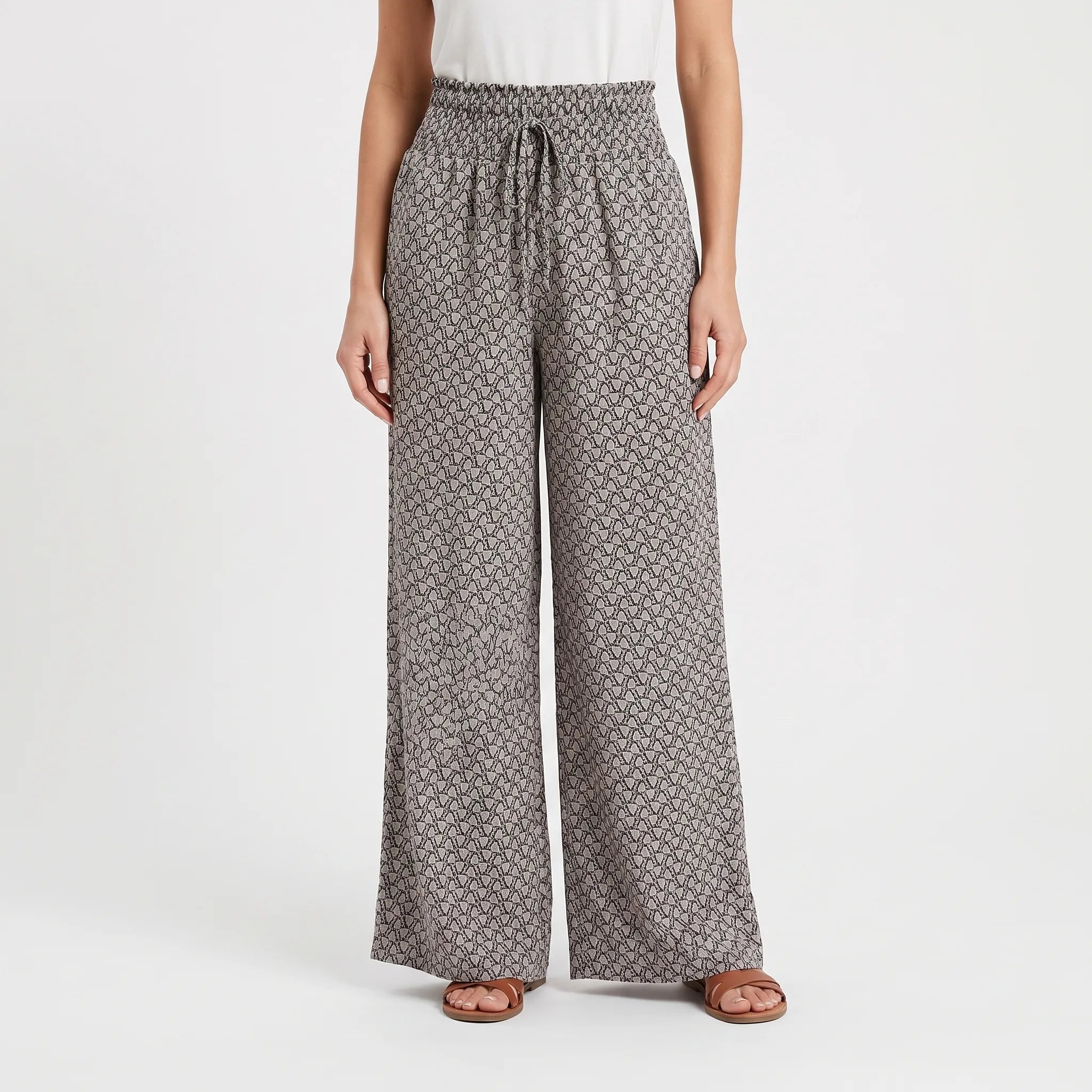 Flowlyn - Printed High Waisted Wide Leg Trousers