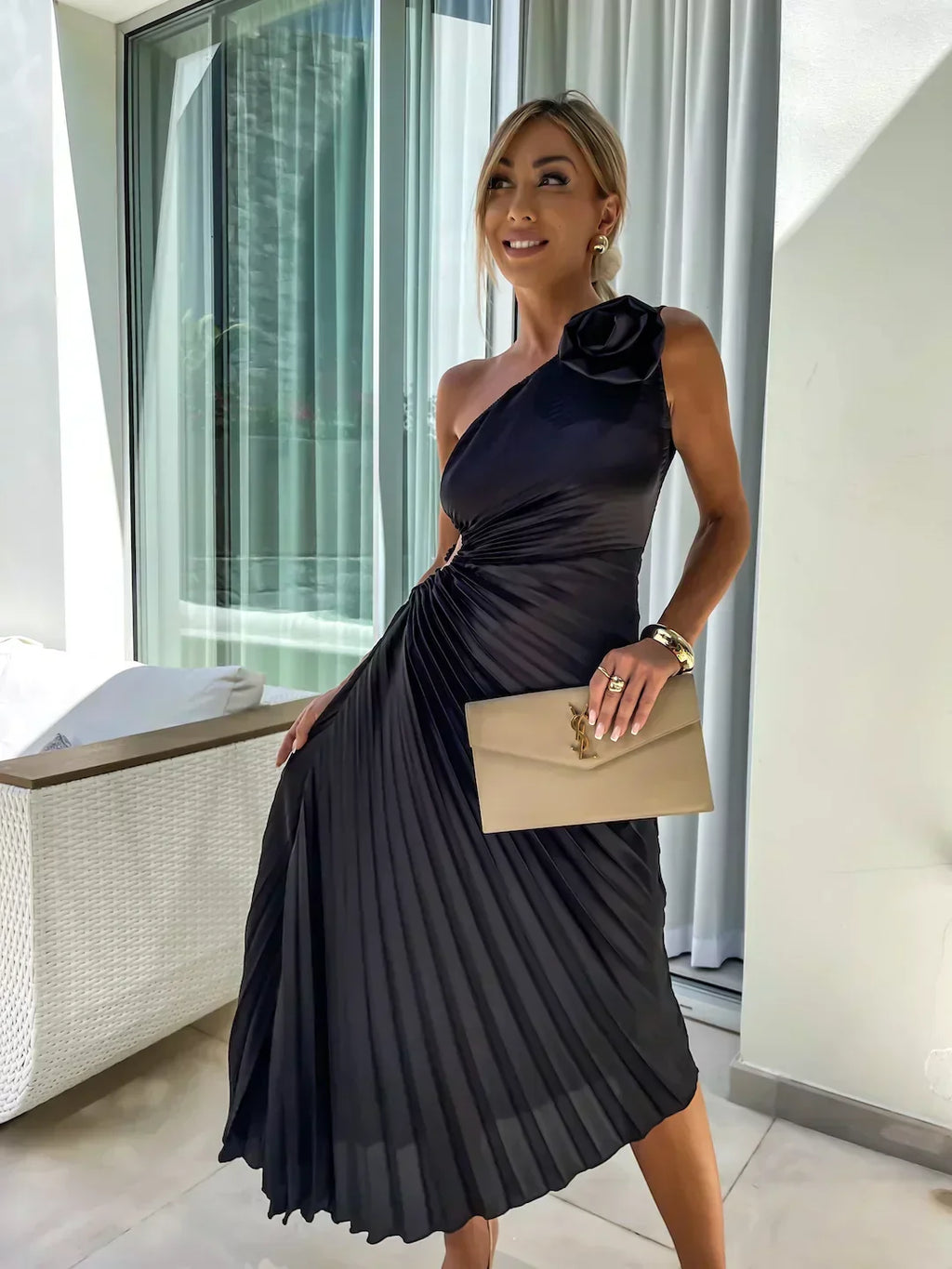 Giselle - Women's Elegant Pleated Midi Wedding Guest Dress