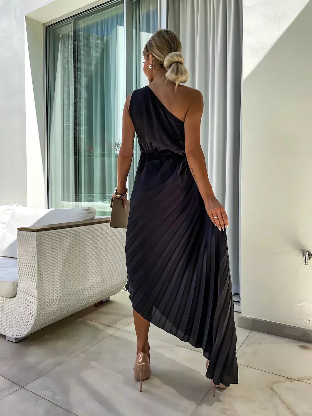 Giselle - Women's Elegant Pleated Midi Wedding Guest Dress