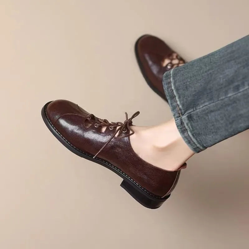 Greta | Women's Classic Lace-Up Mary Janes