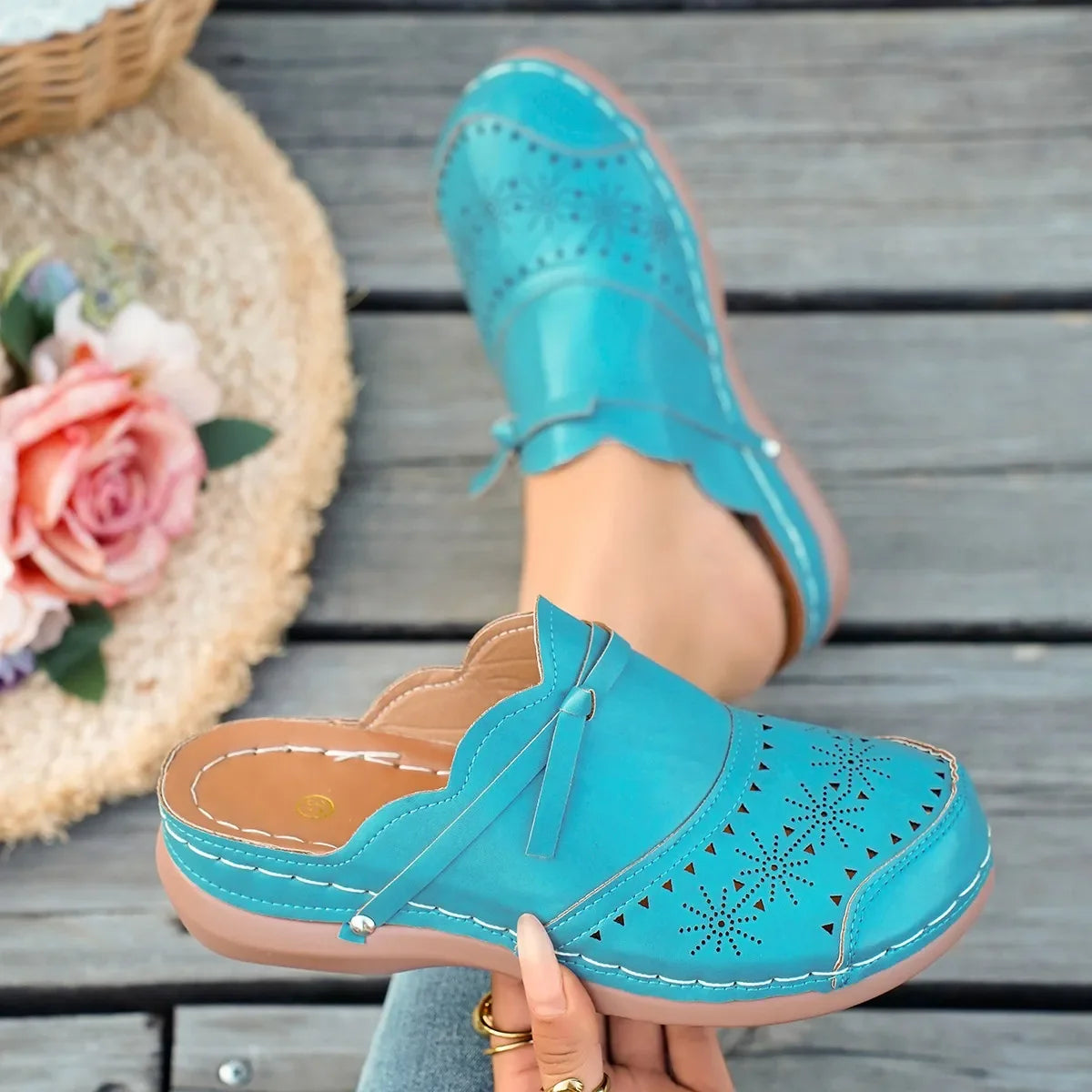 Idris | Women's Stylish Orthopedic Clogs
