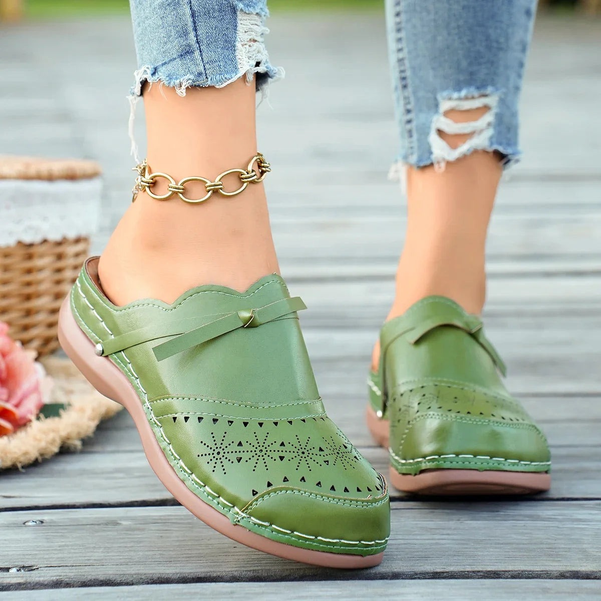 Idris | Women's Stylish Orthopedic Clogs