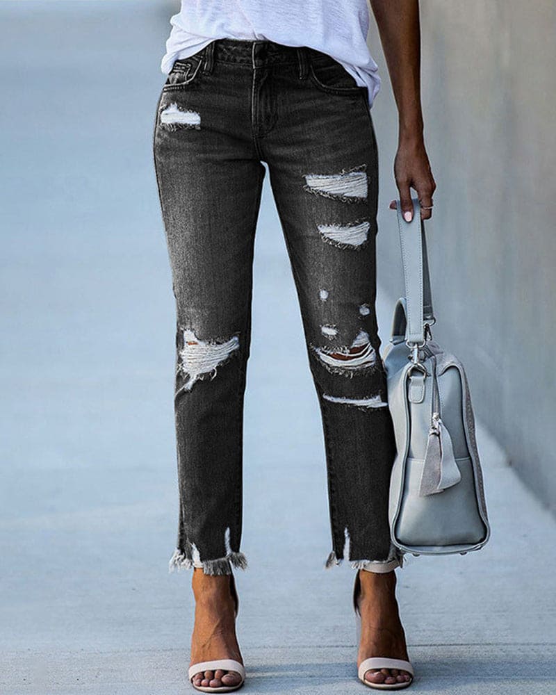 Isla - Women's Ripped Distressed Jeans for Casual Style