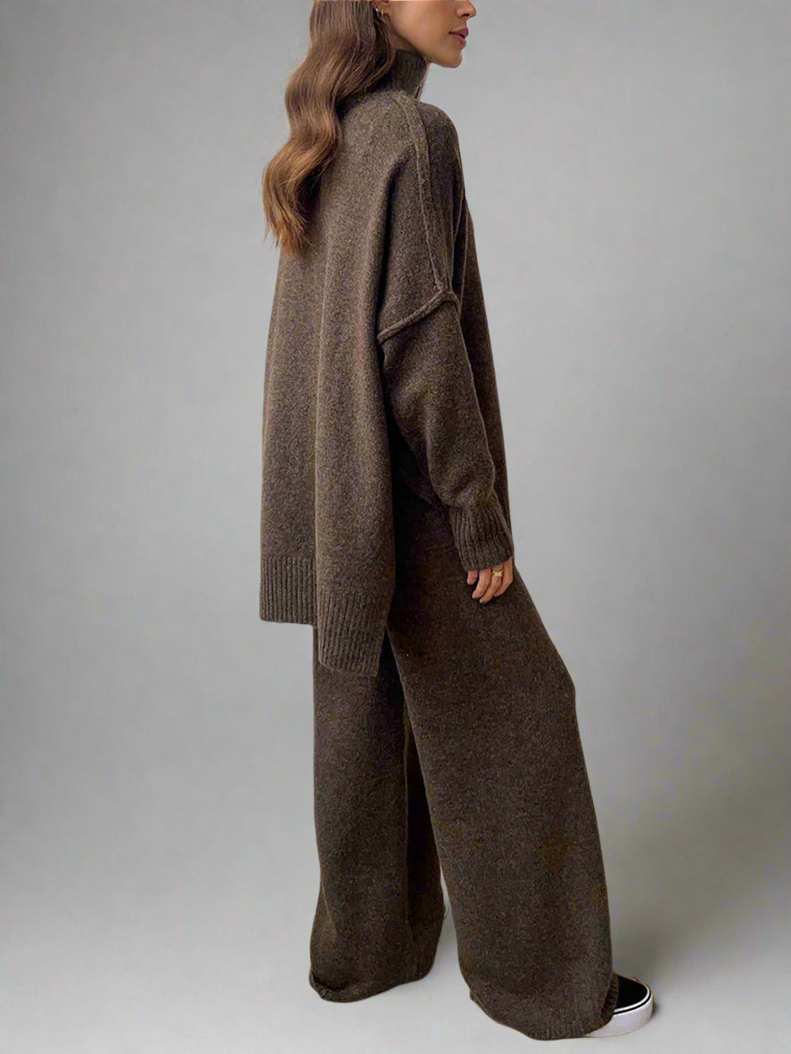 Isolde - Women's Cozy Knit Lounge Set