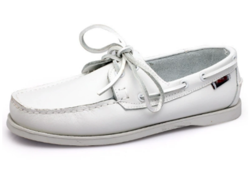 Lachlan - Men's Classic Moccasins with Contrast Details