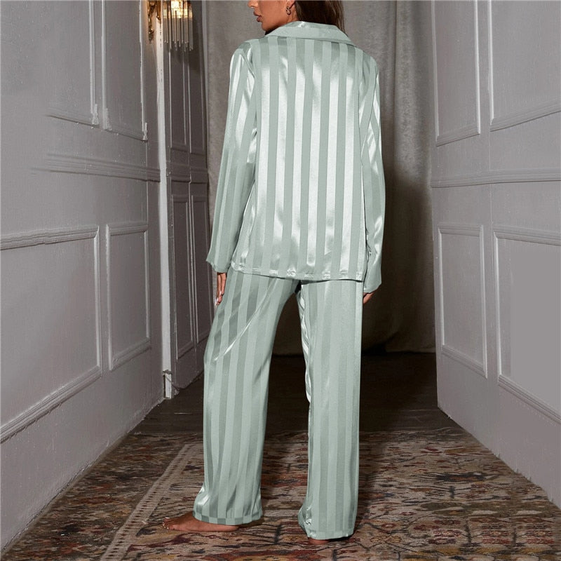 Lailah - Women's Silky Loungewear Set