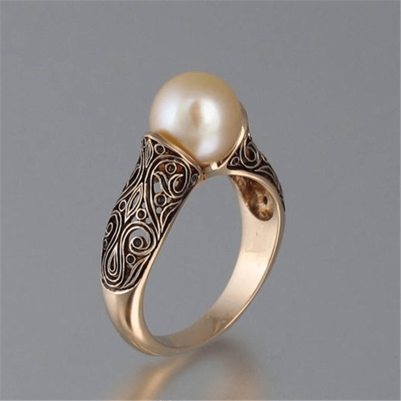 Livia - Women's Elegant Pearl Ring with Ornate Detailing