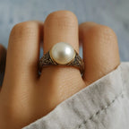 Livia - Women's Elegant Pearl Ring with Ornate Detailing