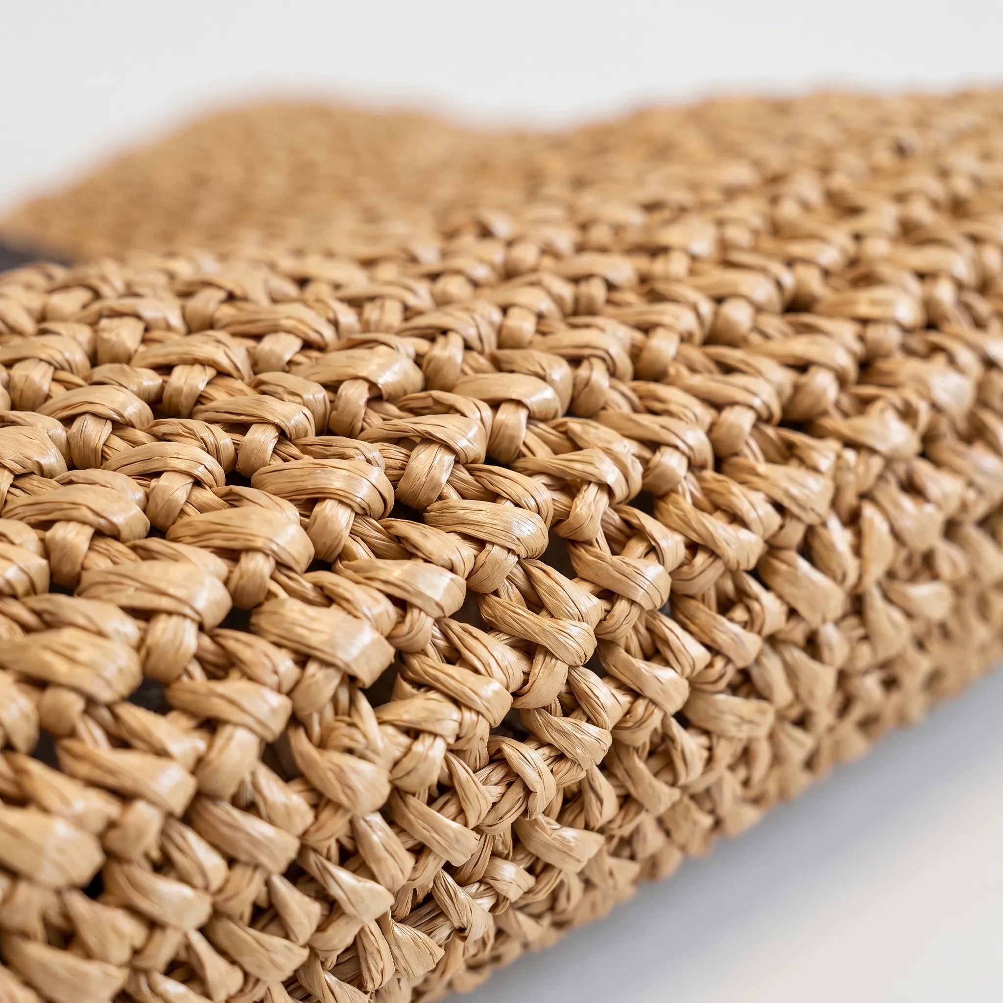 Lomara - Chunky Woven Summer Tote