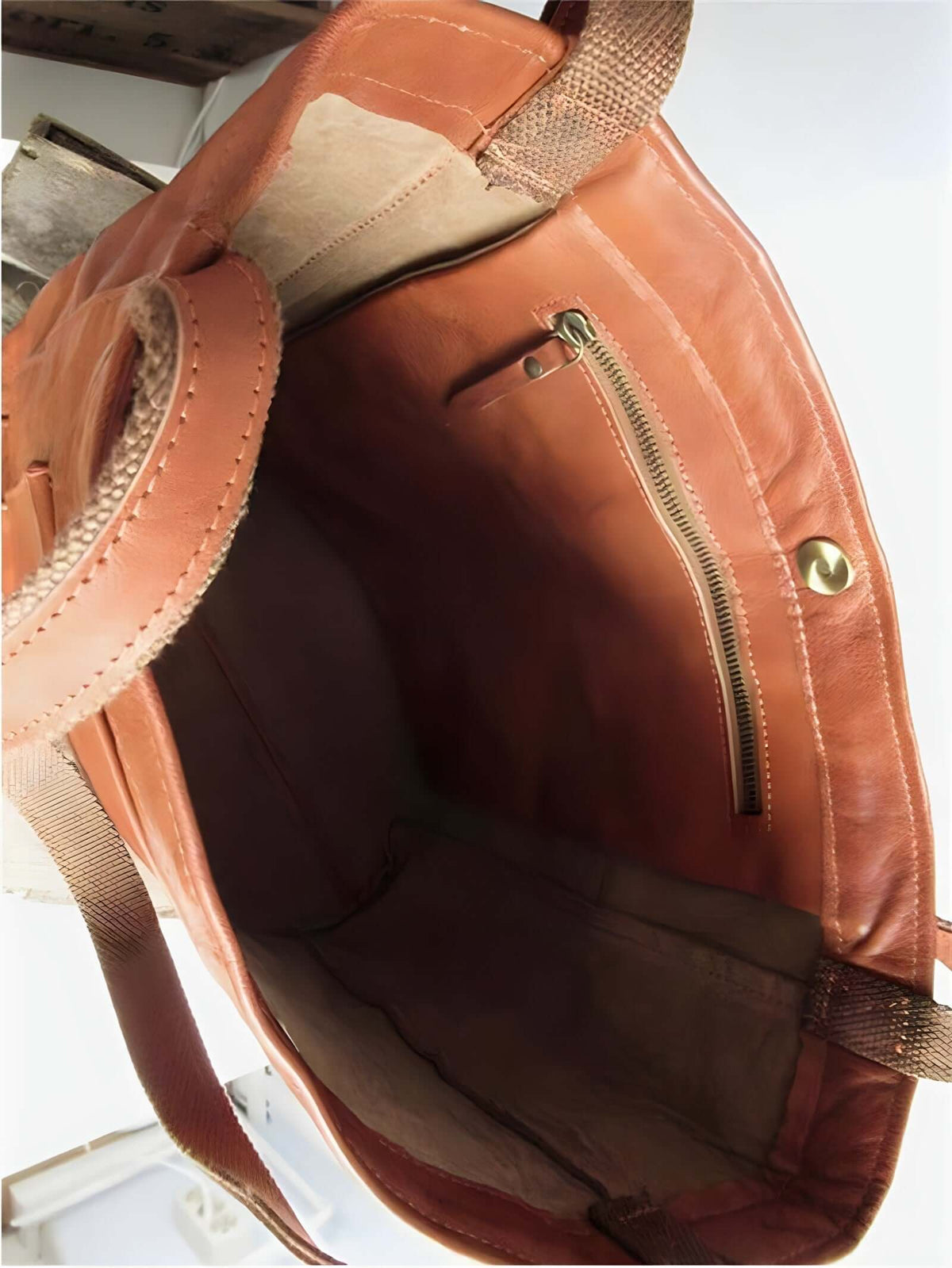 Marlowe - Women's Classic Faux Leather Tote Bag