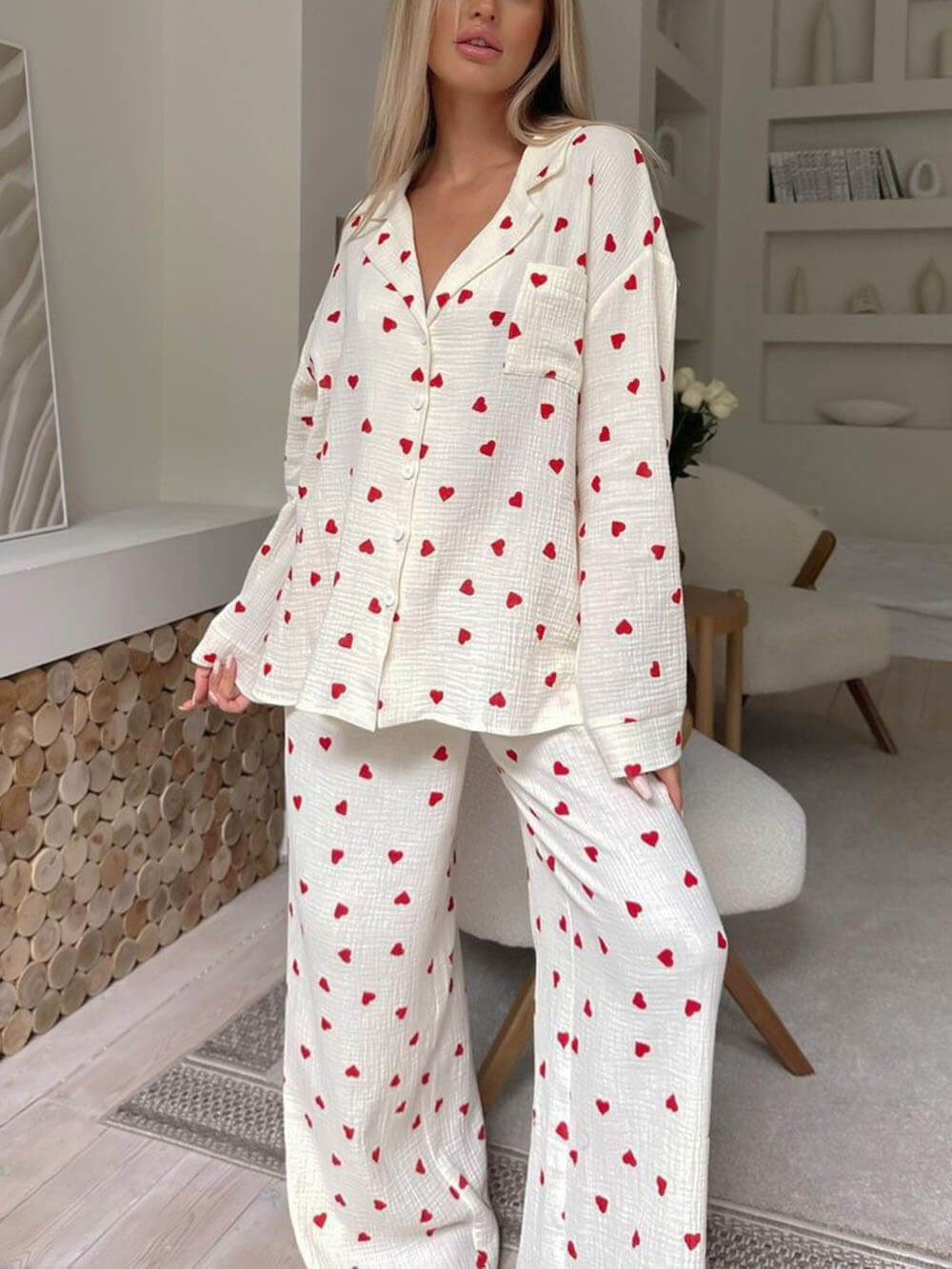 Meryl - Women's Heart Print Pajama Set