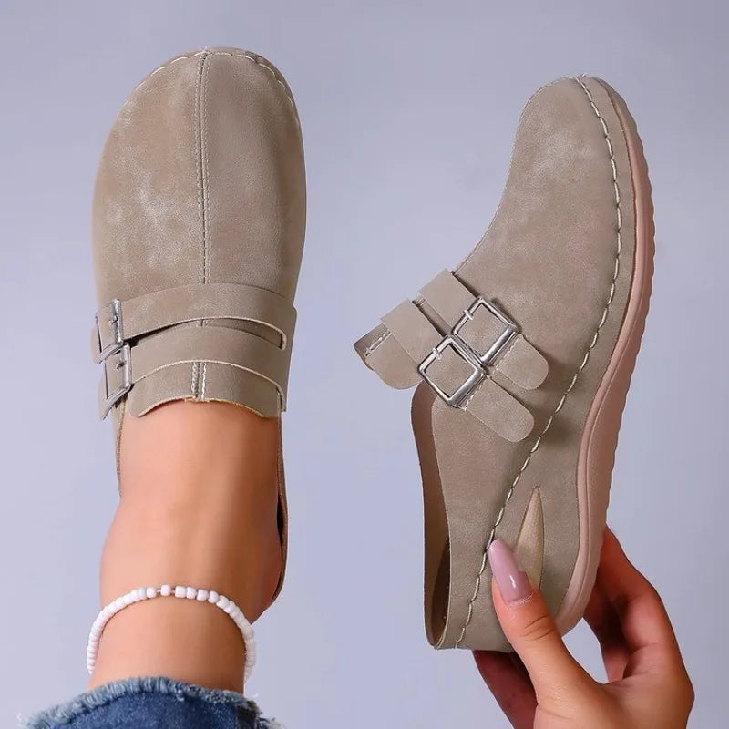 Mette | Women's Stylish Clogs with Buckle Detail