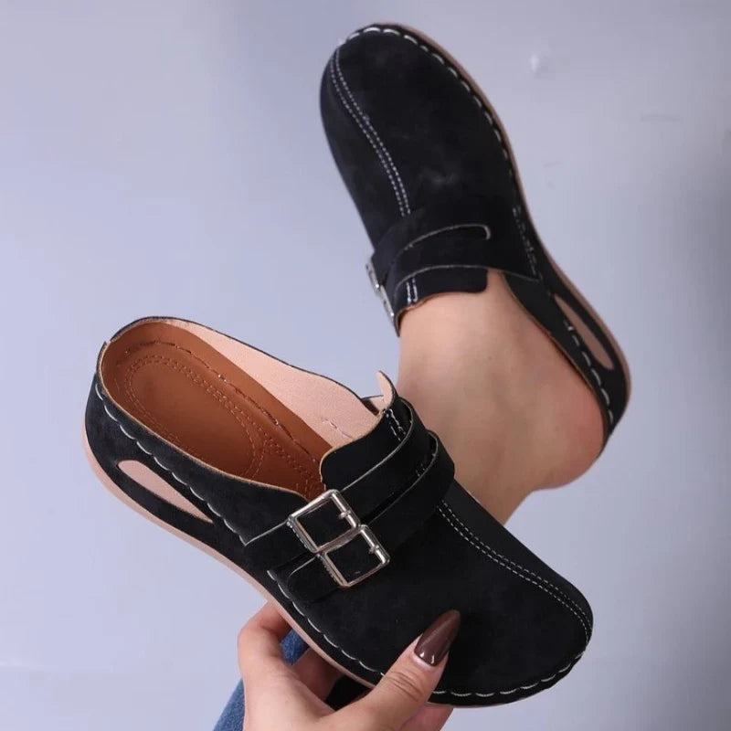 Mette | Women's Stylish Clogs with Buckle Detail