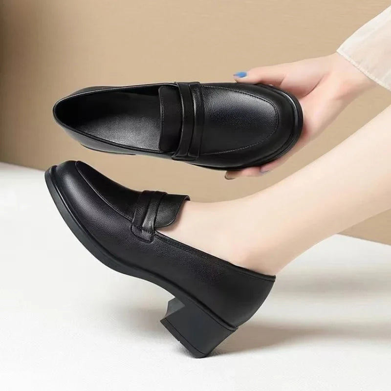 Nadine | Women's Heeled Mary Janes with Classic Design