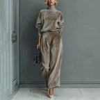 Nia - Women's Chic Loungewear Set with Pleated Pants