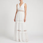 Nivenia - White Sleeveless Maxi Dress