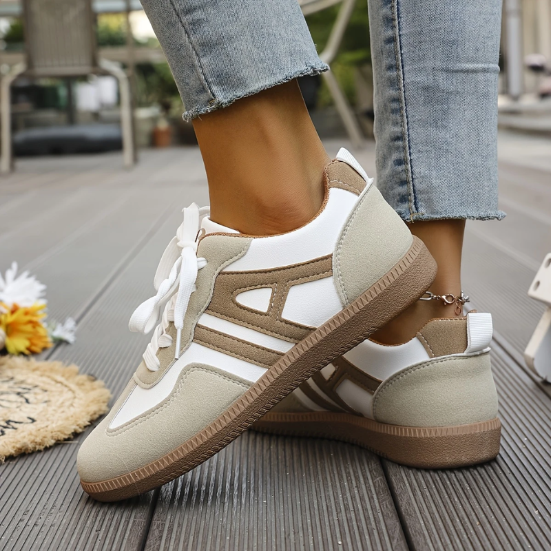 Sable | Women's Casual Lace-Up Sneakers with Suede Accents