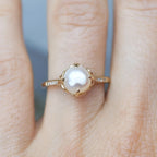 Sable - Women's Elegant Pearl and Diamond Accent Ring