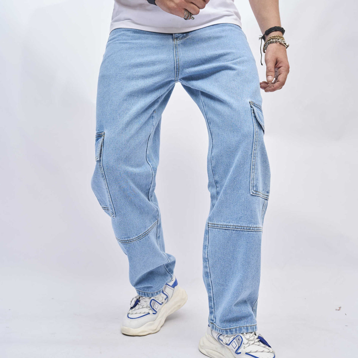 Theo - Men's Relaxed Fit Cargo Jeans