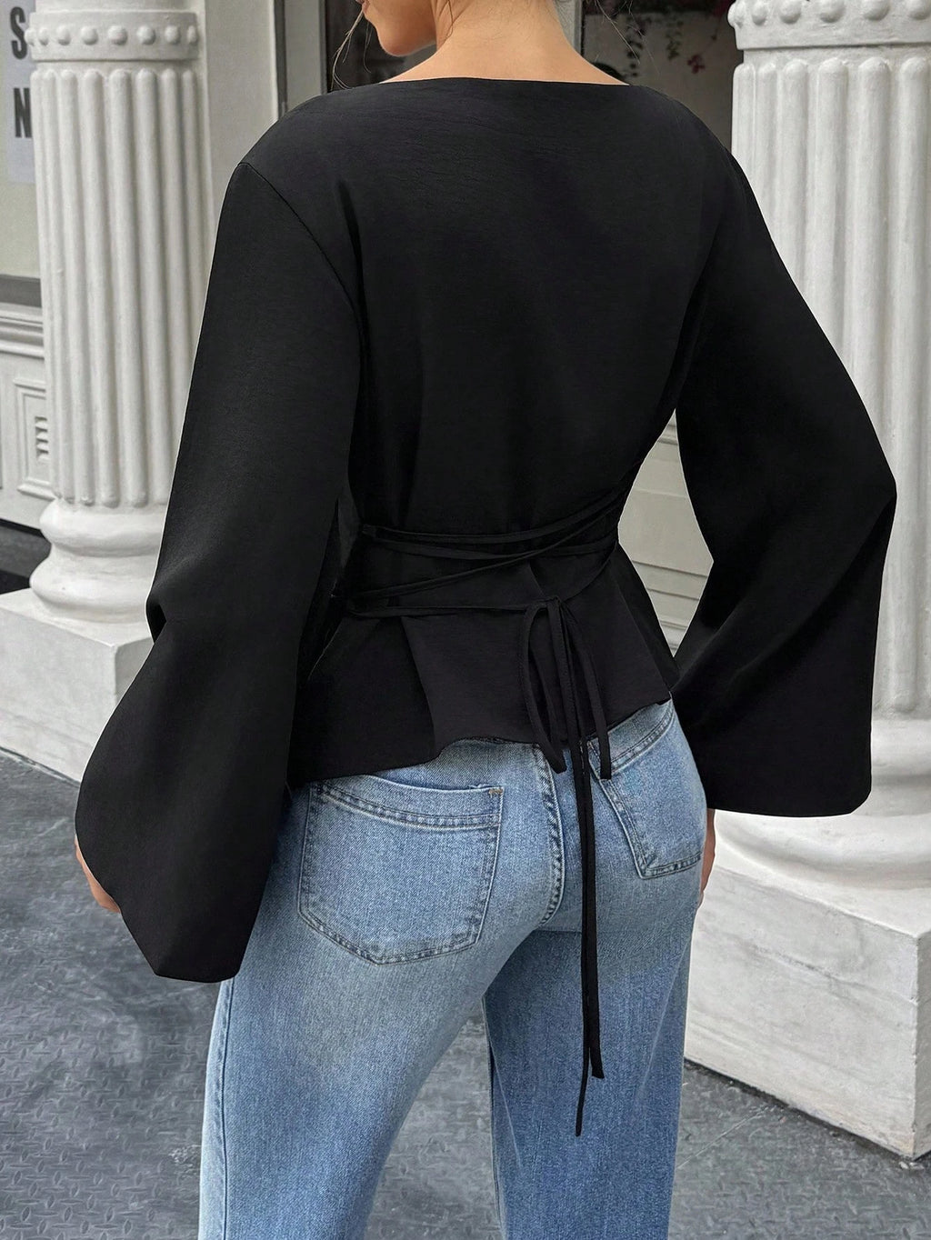 Veda | Women's Elegant Bell Sleeve Going Out Top