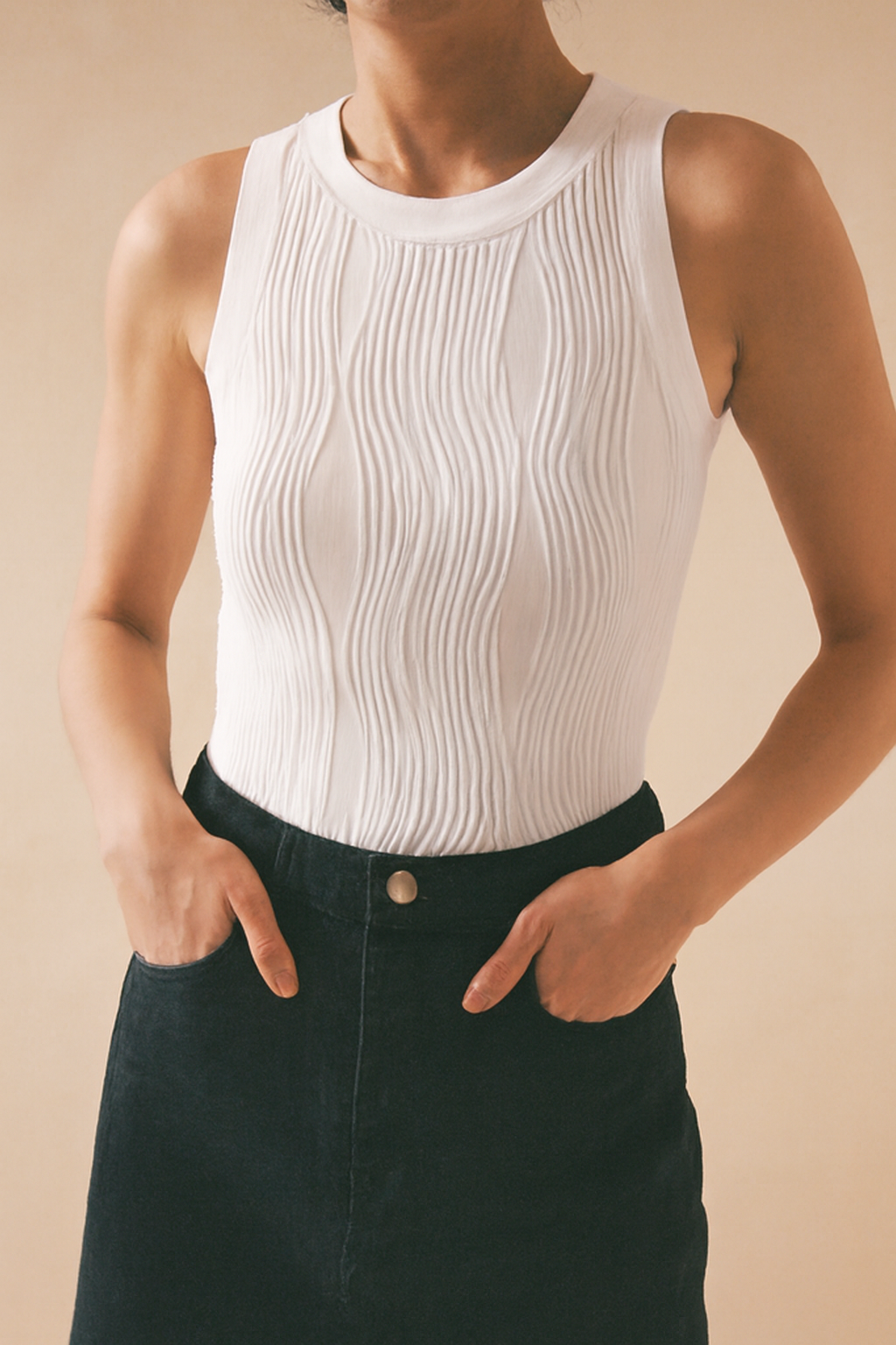 Zaria | Women's Chic Textured Sleeveless Going Out Top