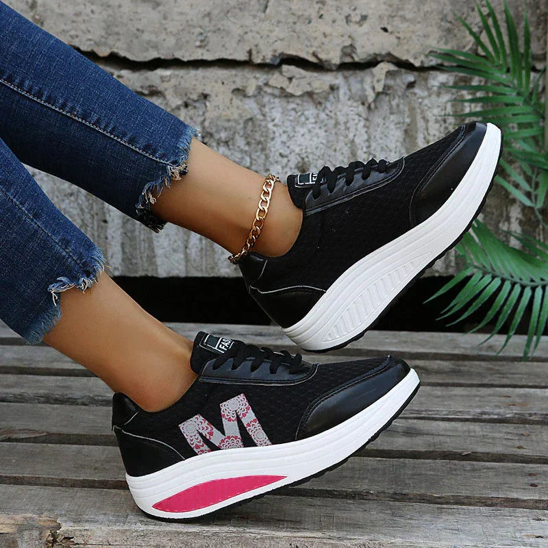 Zephyr - Women's Chic Platform Sneakers