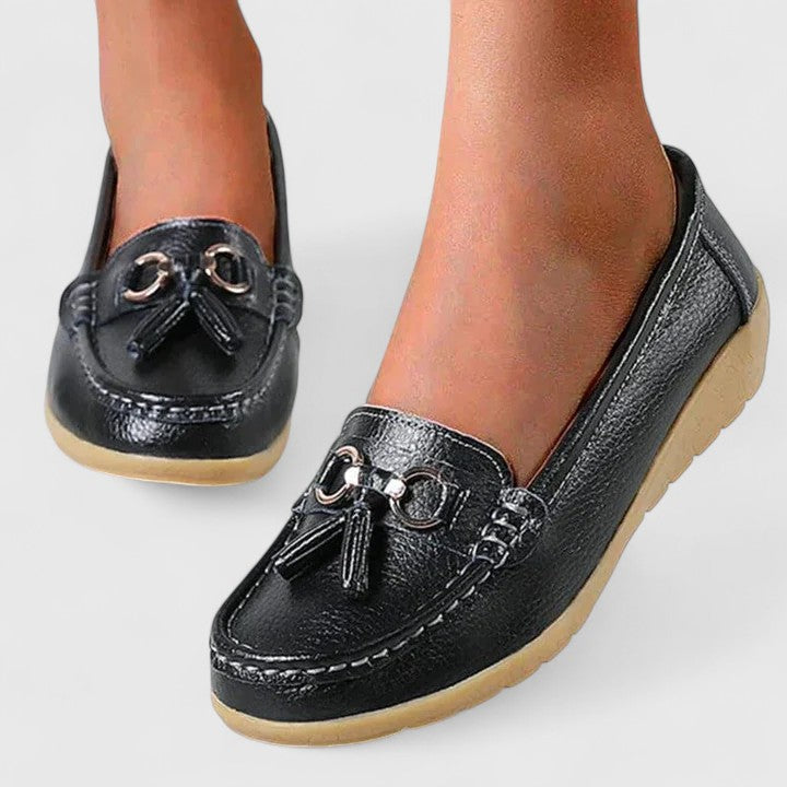 Zephyr | Women's Tassel Detail Loafers